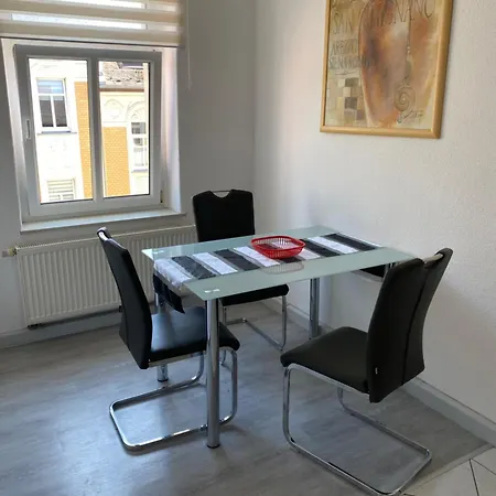 Apartment Gemuetliche Praktische